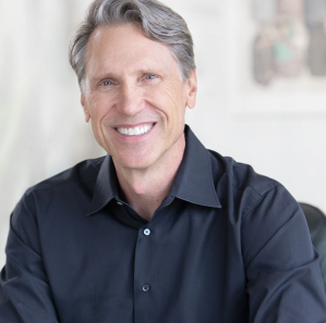 El Dr. Murray, la autoridad mundial en el campo de la naturopatía, escribió un artículo sobre los efectos farmacológicos antiinflamatorios y analgésicos de la palmitoiletanolamida (PEA)